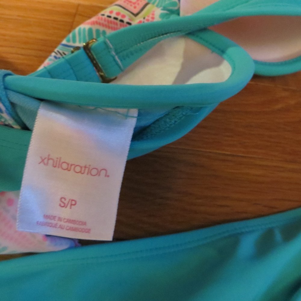 Bikini Set - Picture 2 of 3